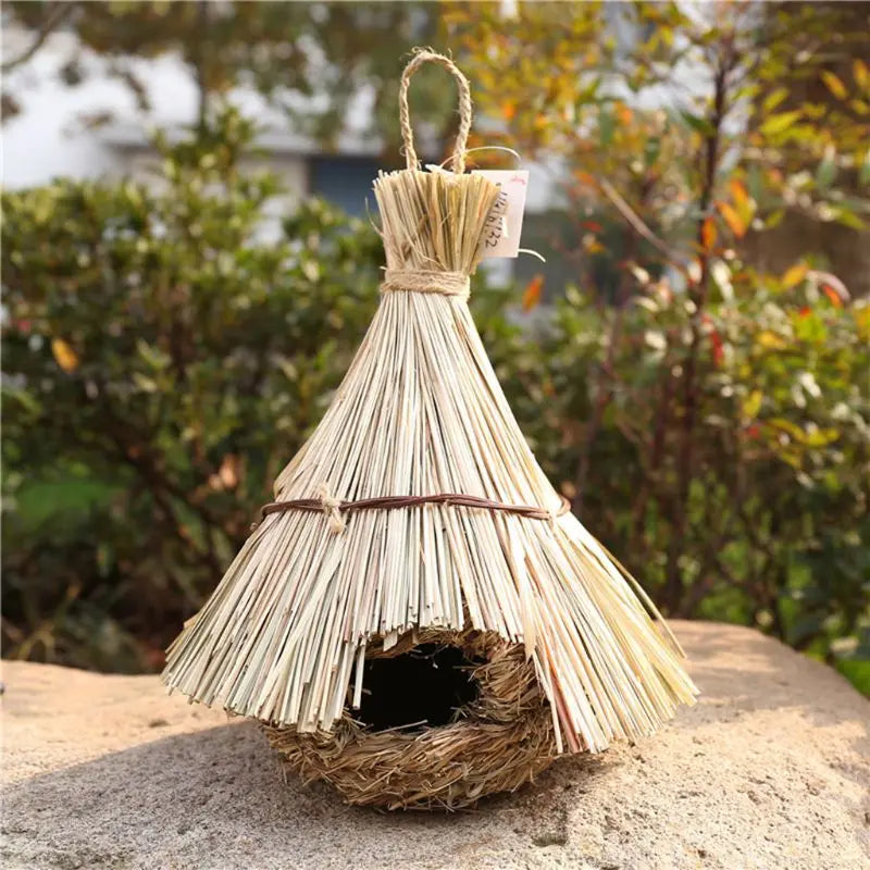 Nichoir en herbe tressée naturelle – Abri suspendu écologique pour oiseaux du jardin | Nest-oo Nature Pure