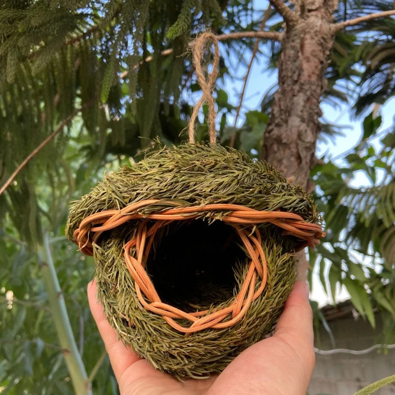 Nichoir en herbe tressée naturelle – Abri suspendu écologique pour oiseaux du jardin | Nest-oo Nature Pure