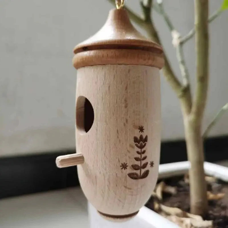 Nichoir en bois suspendu Nest-oo Humming Haven pour colibris et moineaux, décoration naturelle pour jardin.