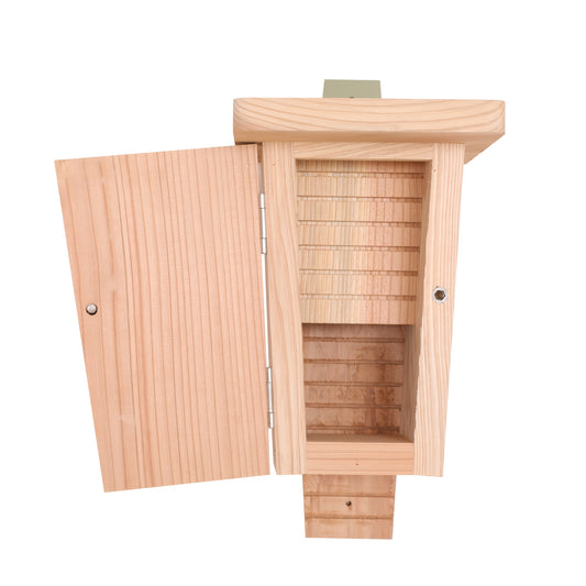 Refuge à chauves-souris en bois